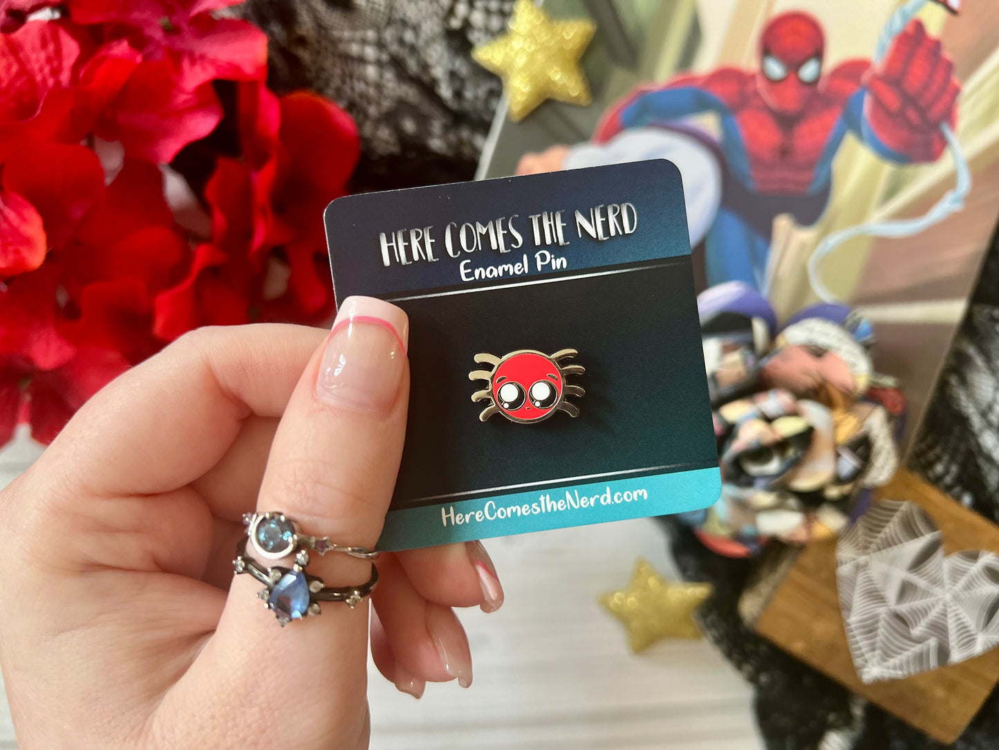 *MINI* Strela's Spidey (Red) - Enamel Pin