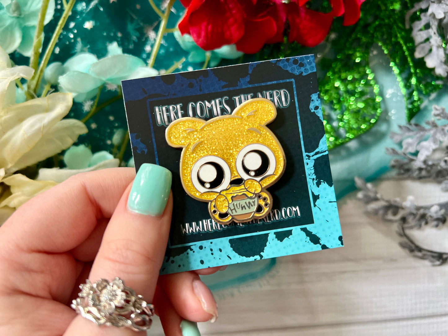 *Previous VIP Limited Edition* Hunny Bear - Enamel Pin