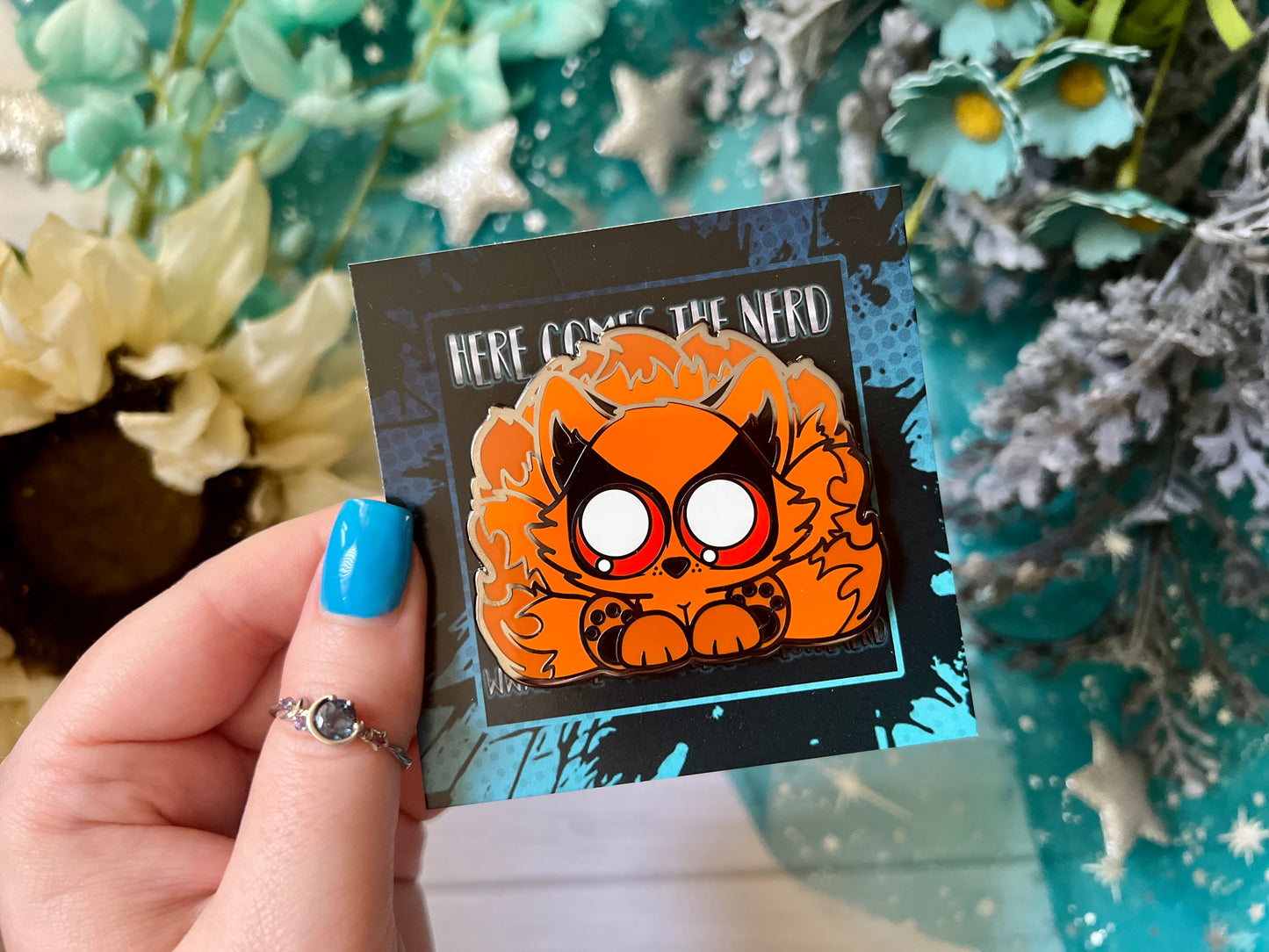 *MEGA* 9-Tailed Demon - Enamel Pin