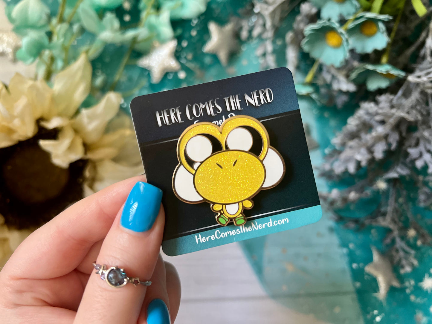 *Collectible* Yellow Dinosaur - Enamel Pin