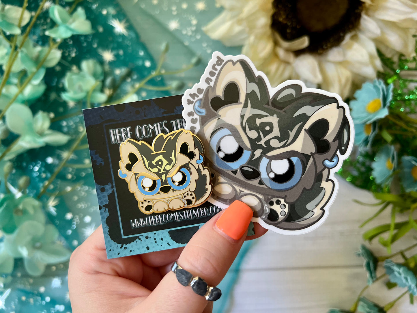 Twilight Wolf - Enamel Pin