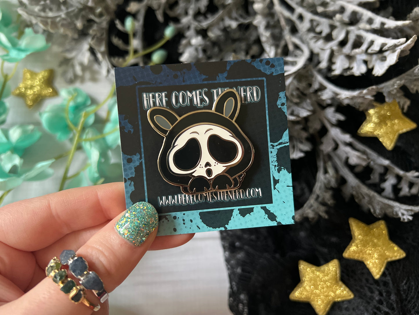 Ghostface Bun - Enamel Pin
