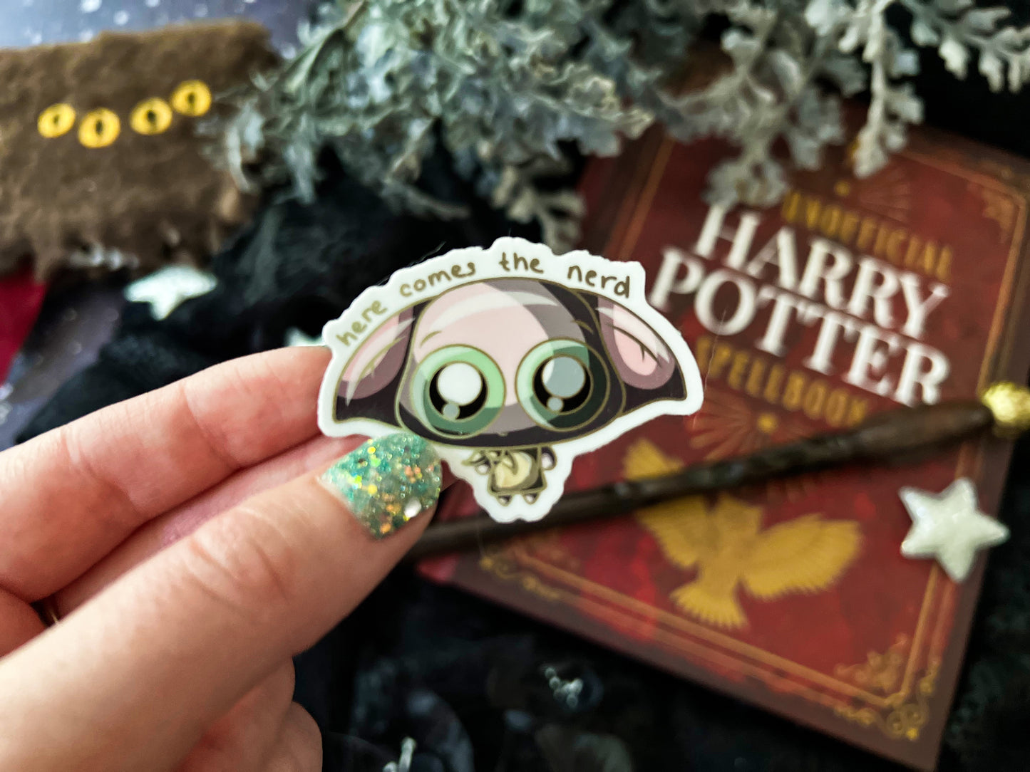 *MINI* Free Elf - Vinyl Sticker (FREEEEE Shipping!)