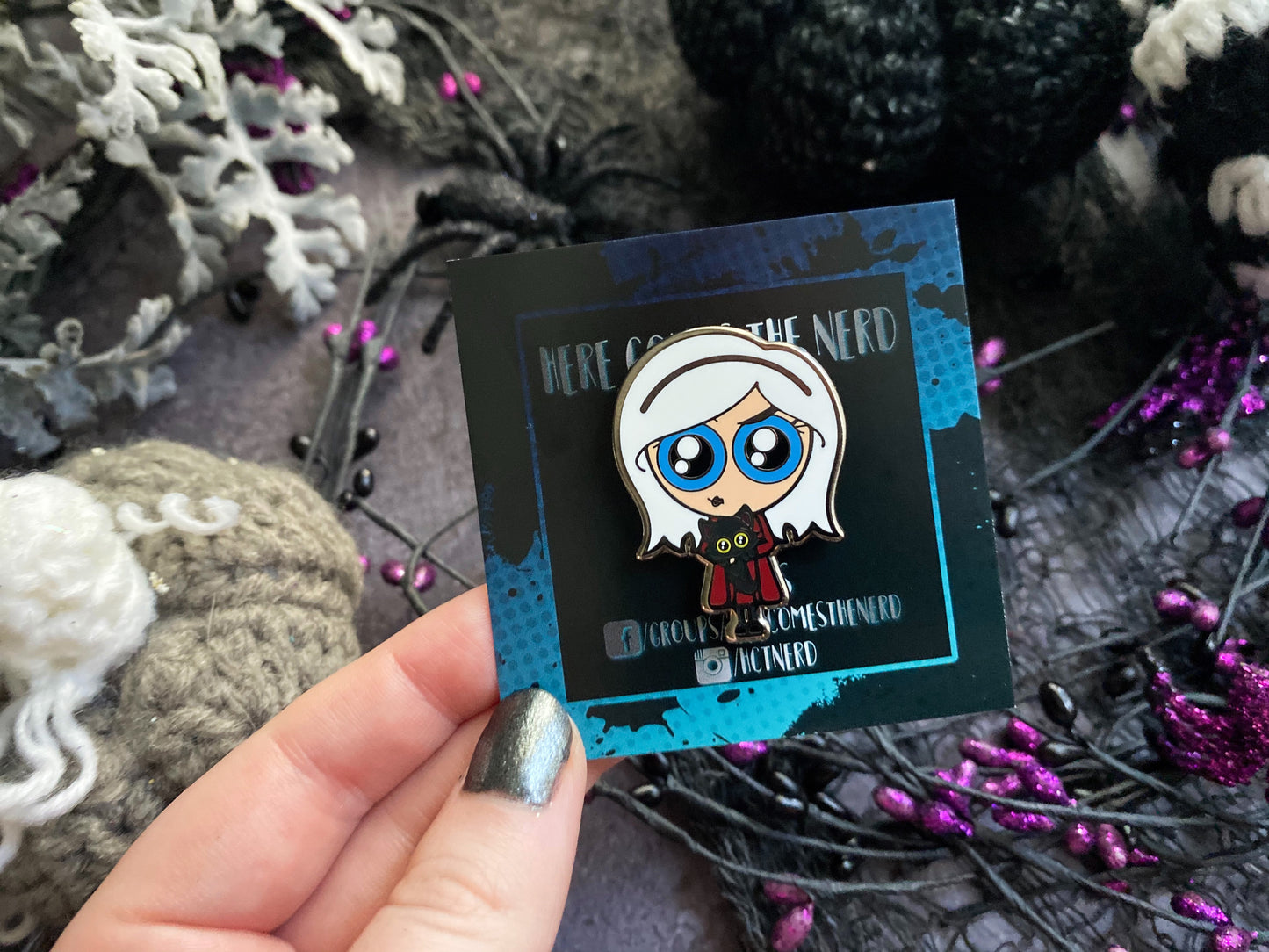 Witch & Cat - Enamel Pin