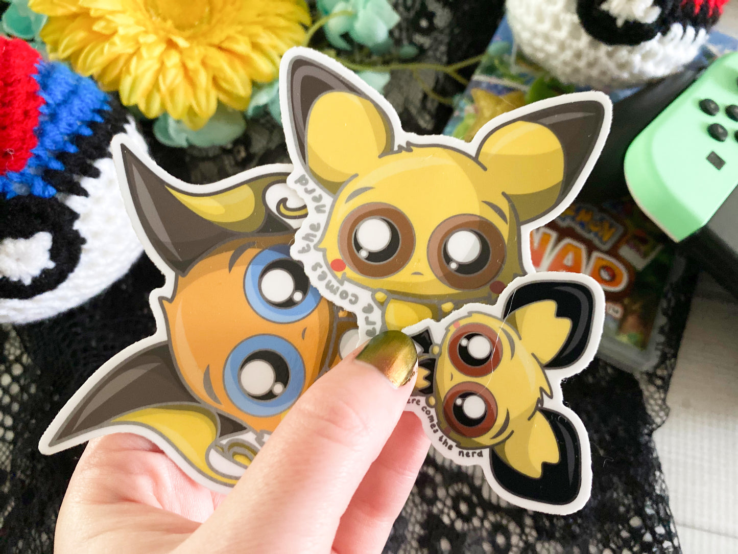 *MINI* Baby Electric Mouse - Vinyl Sticker (FREEEEE Shipping!)