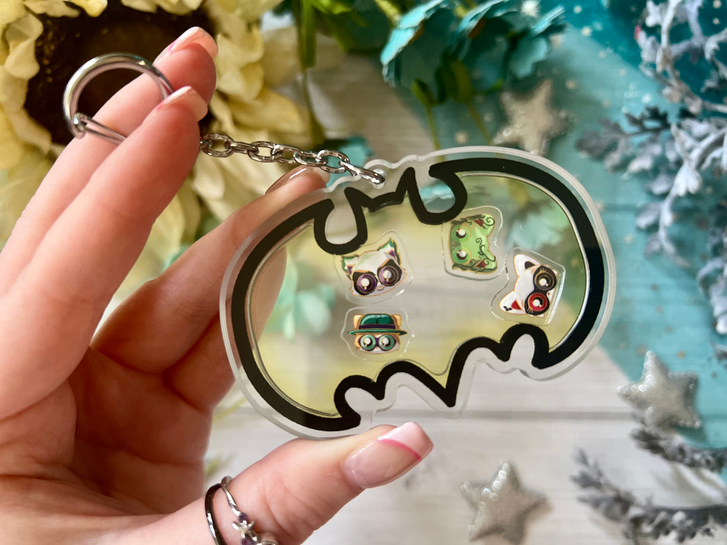 Bat City Villains - Acrylic Shaker Keychain including 4 Charms