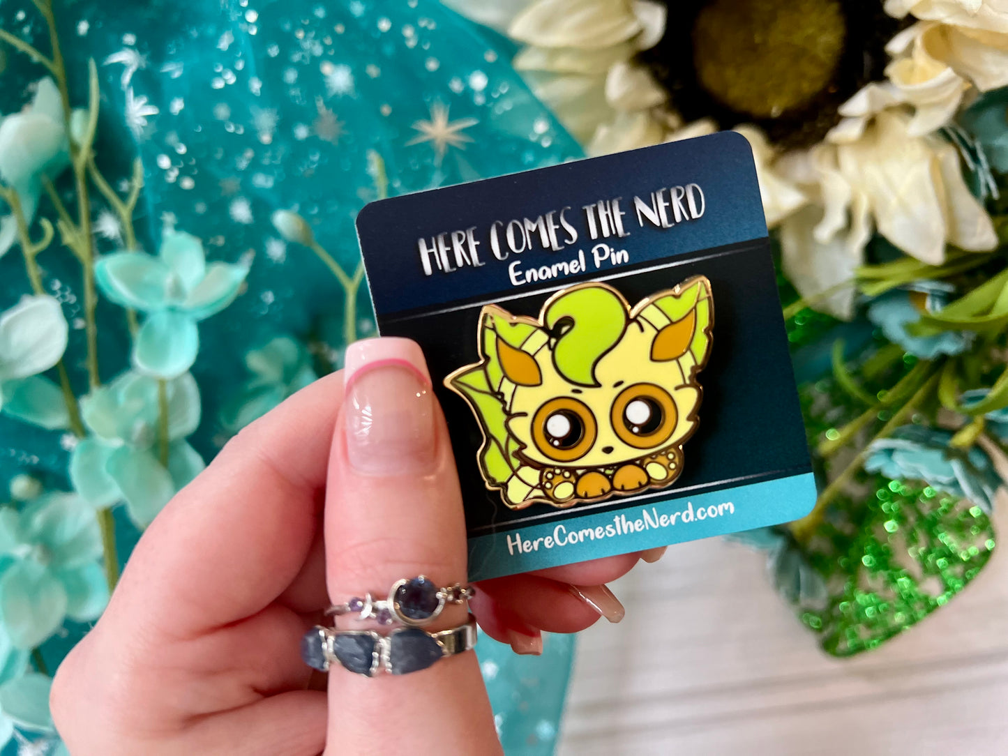 Leaf Floof - Enamel Pin