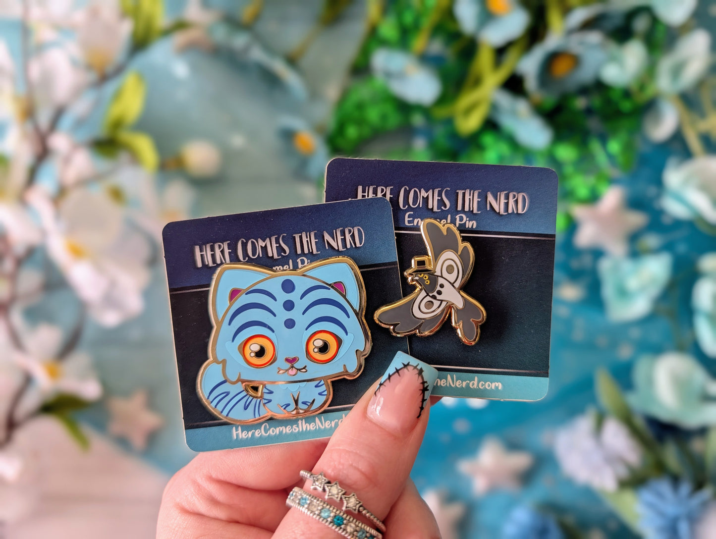 Sussie Birb - Enamel Pin